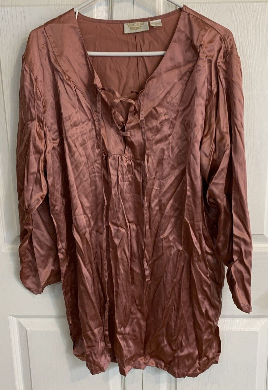 Vintage Victoria Secret Gold Label 100% Silk Nightgown Shirt Womans M Pink